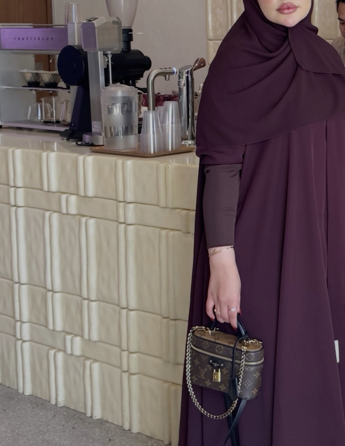 عباية الانسدال
